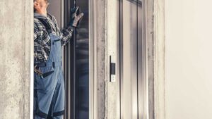 راهنمای جامع نصب آسانسور برای ساختمان‌های چند طبقه